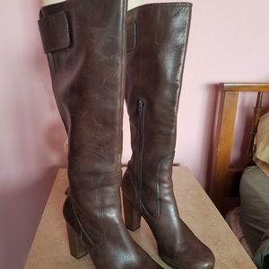 Kenneth Cole “Lead me on” knee high boot